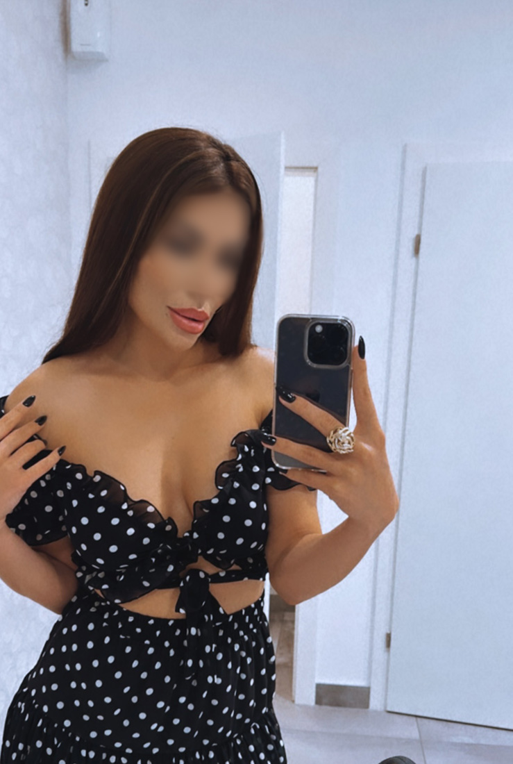 Escort Leila Photo 74