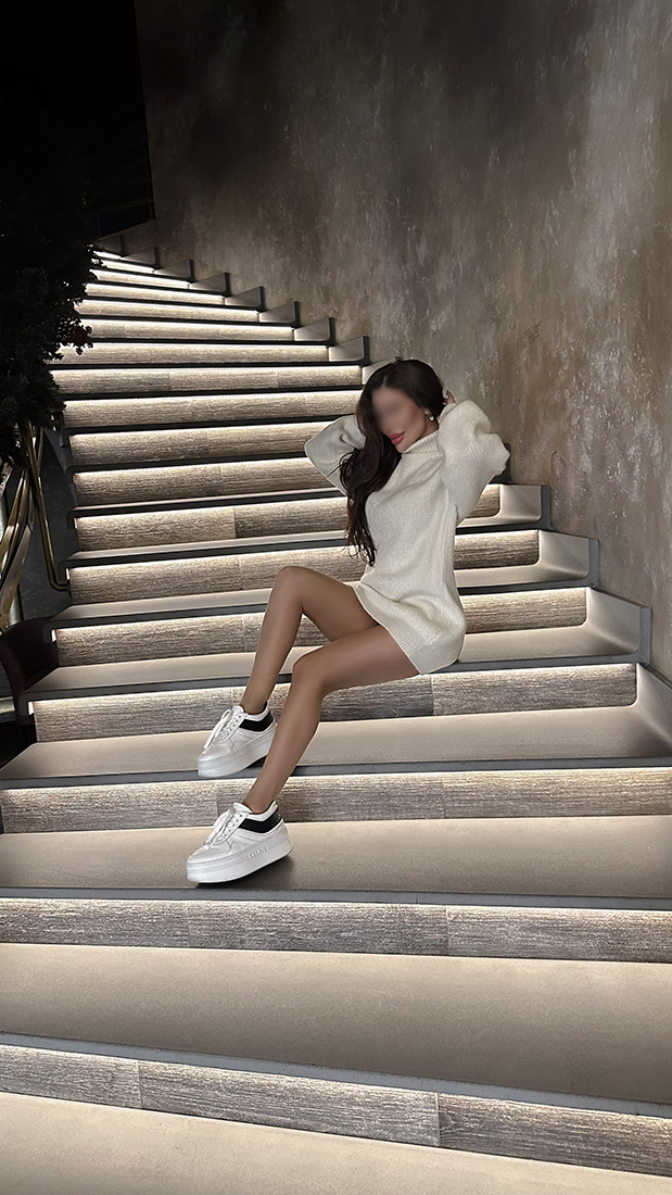 Escort Leila Photo 44