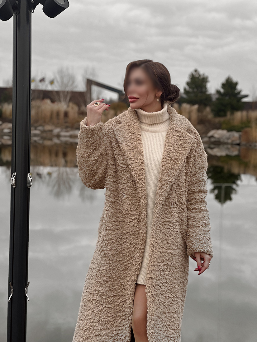 Escort Leila Photo 43