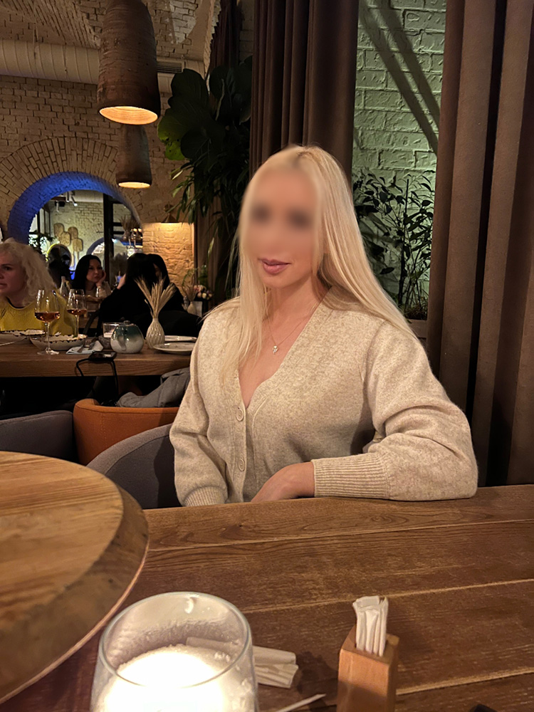 Escort Yana Photo 14